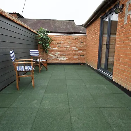 Spacious Apartment With Roof Terrace, Near The Waterfront, Ipswich Exterior photo